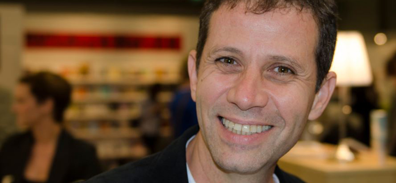 Autor brasileiro Roger Mello é nomeado pela 5ª vez ao Alma