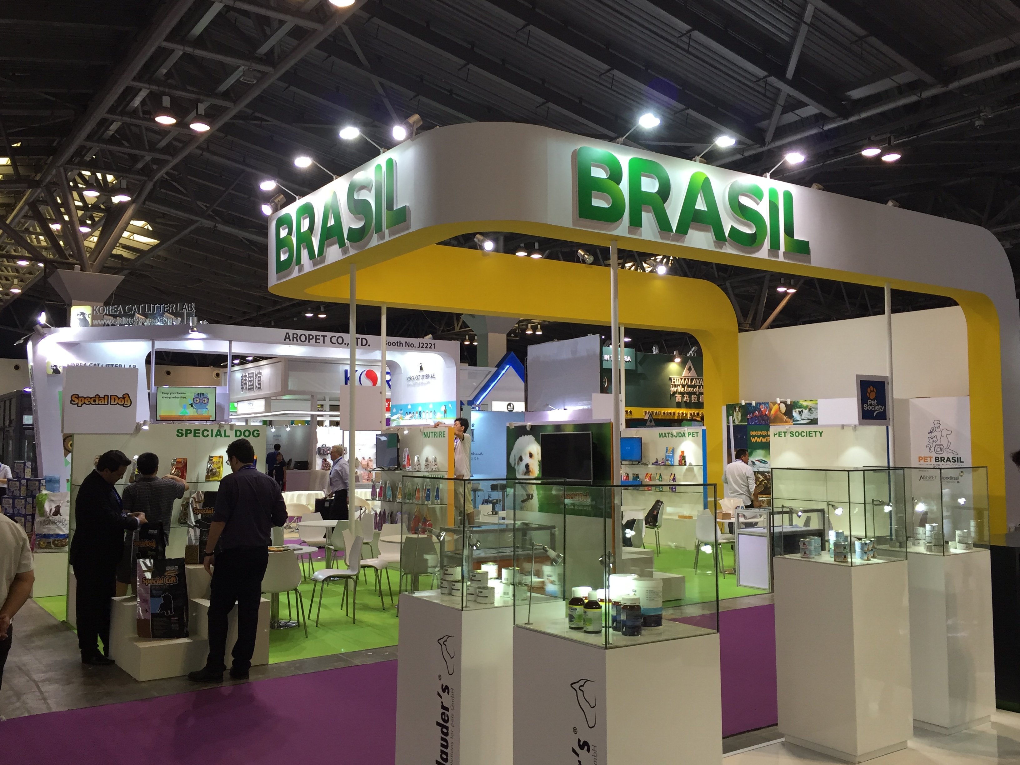 Instituto Pet Brasil leva 15 empresas brasileiras à Interzoo, na Alemanha