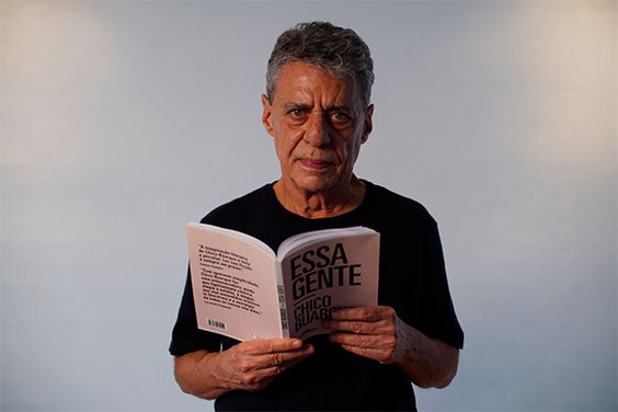 Chico Buarque continua entre os mais vendidos da lista da Nielsen PublishNews