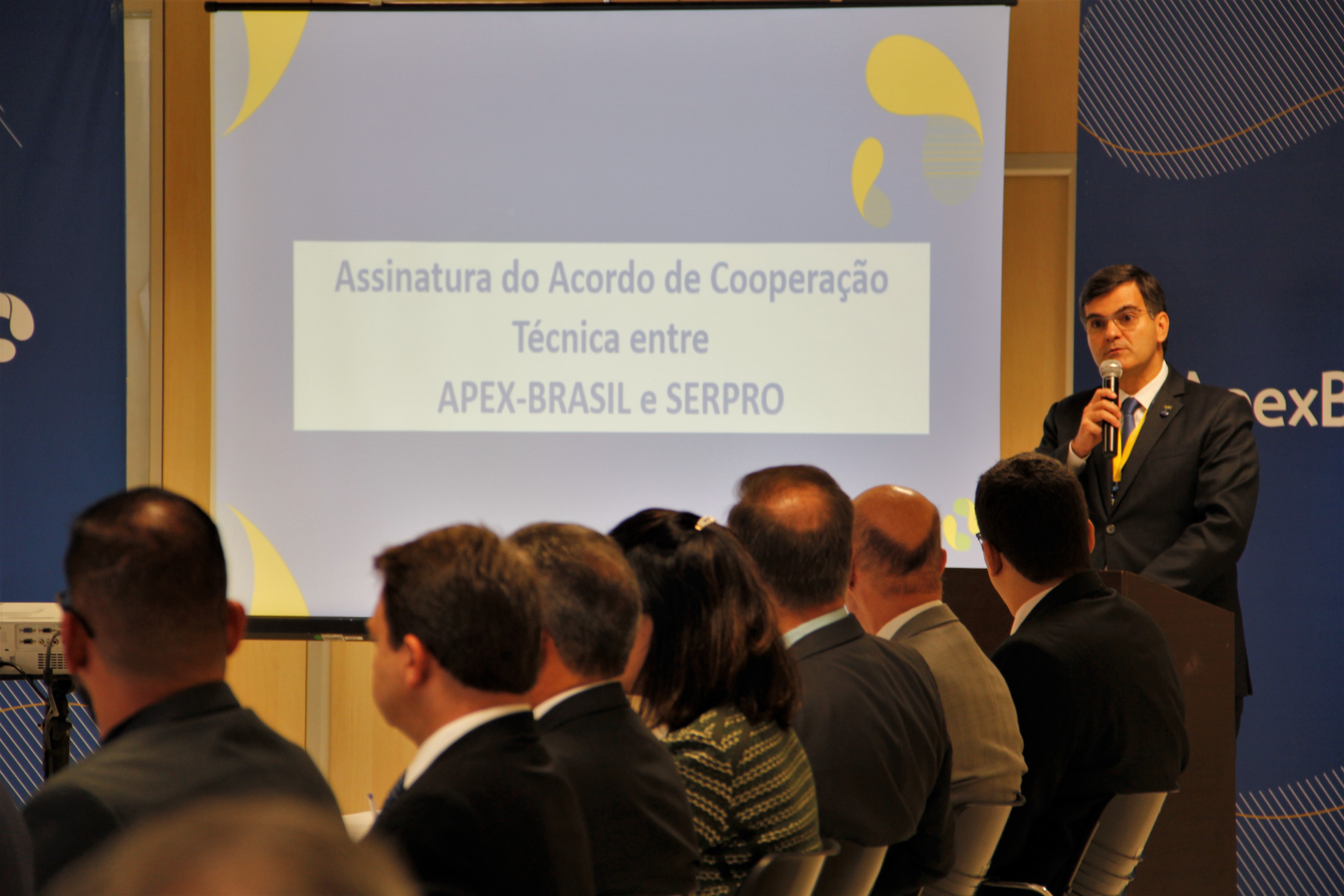 Apex-Brasil firma parceria com o Serpro para sua transformação digital