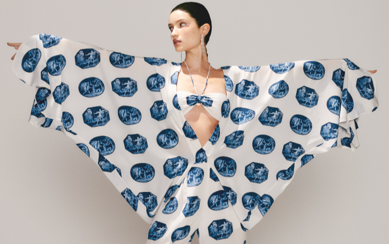 Adriana Degreas lança coleção inspirada na Grécia