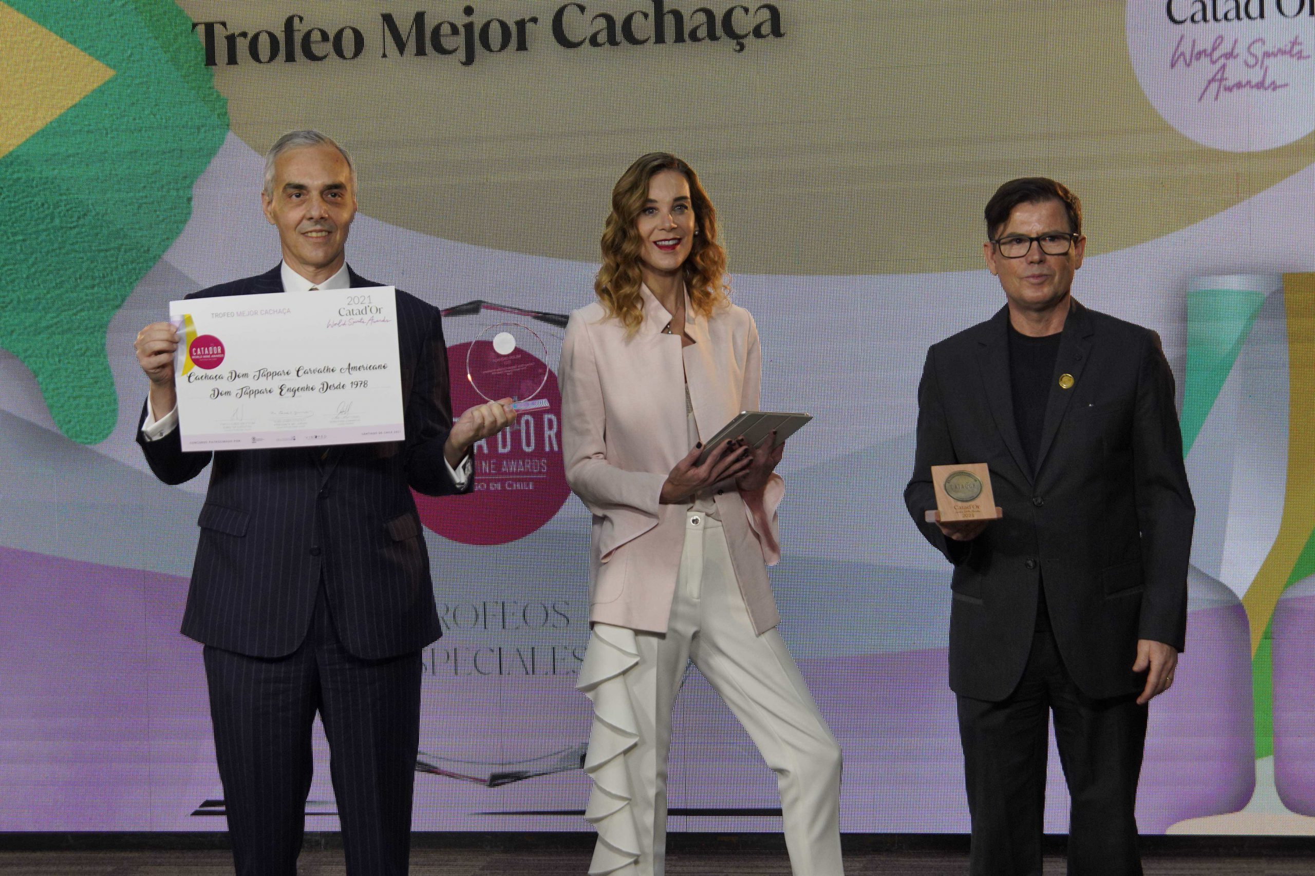Cachaças são premiadas na competição internacional Catad’Or World Wine Awards, que avalia piscos e bebidas destiladas de diferentes países